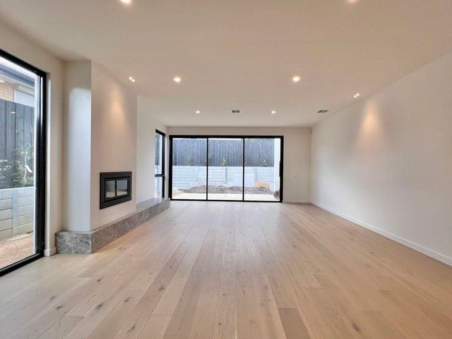 (no street name provided), VIC 3105