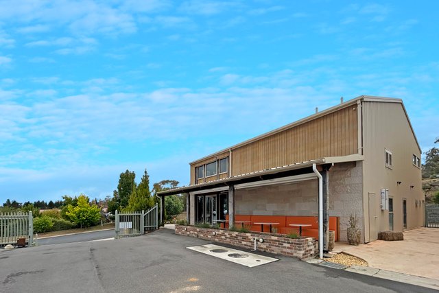 2/5 Tate Clo Baggs Street, NSW 2627