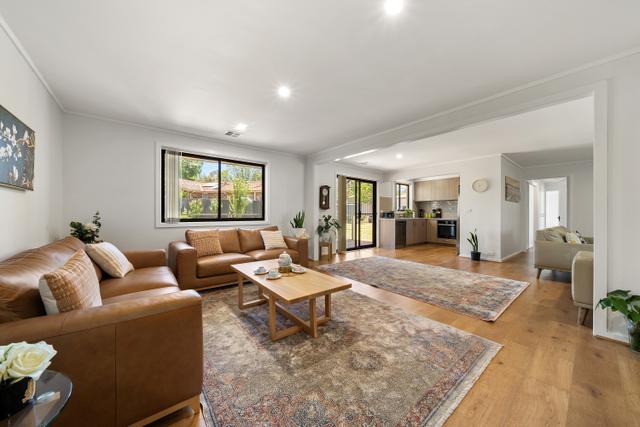 8 Sachse Place, ACT 2903