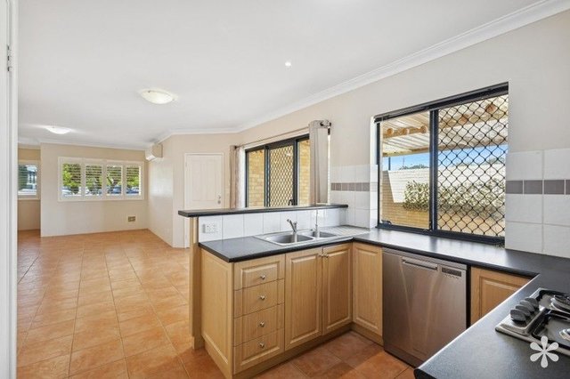 12 Wishart Street, WA 6018