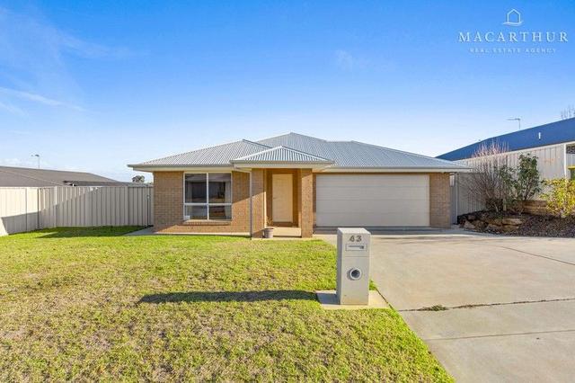 43 Muttama Parade, NSW 2650