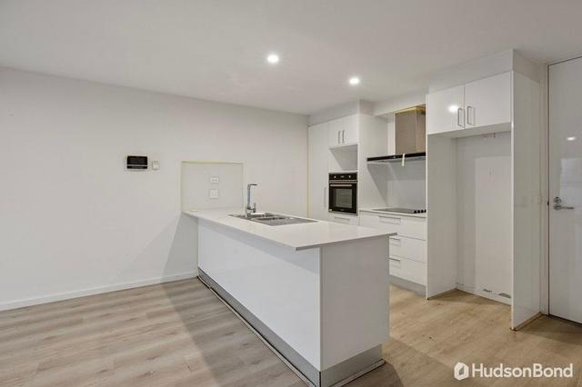 12/31-33 King  Street, VIC 3106