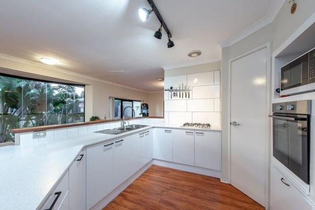 11 Harbour Elbow, WA 6031