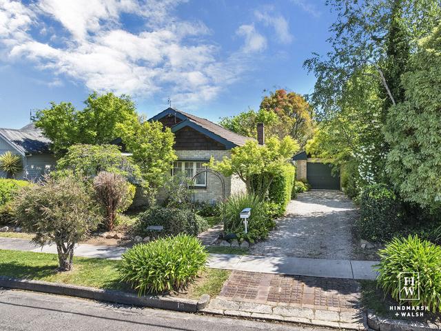 10 Garrett Street, NSW 2577