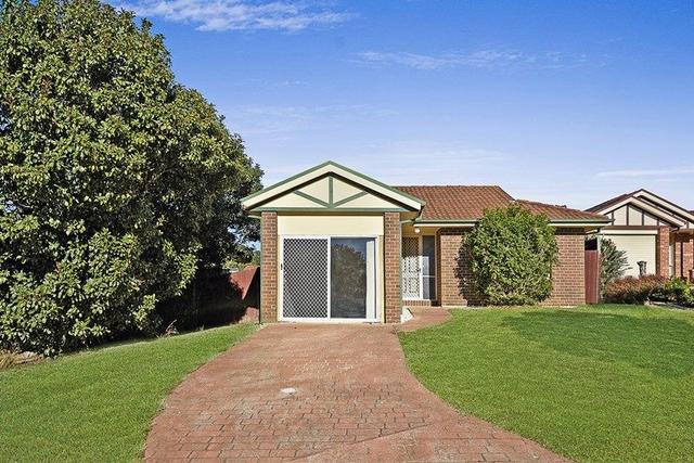 12 Friarbird Crescent, NSW 2745
