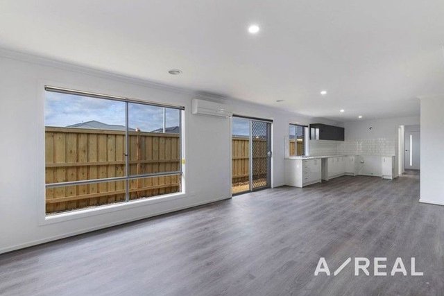 35 Tara Boulevard, VIC 3809