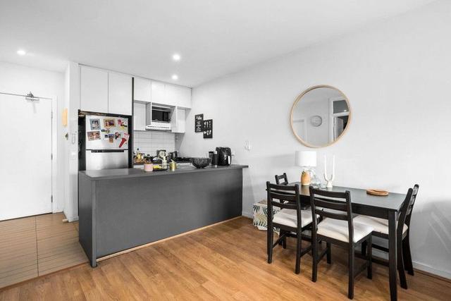 33/1 Greenfield Drive, VIC 3168