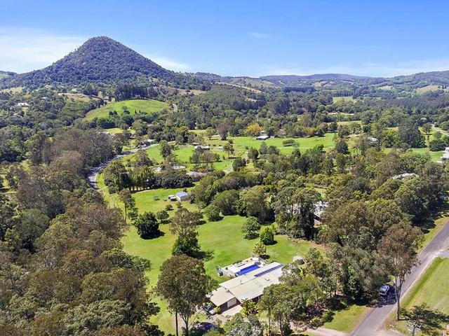 13 Mountain View Road, QLD 4568