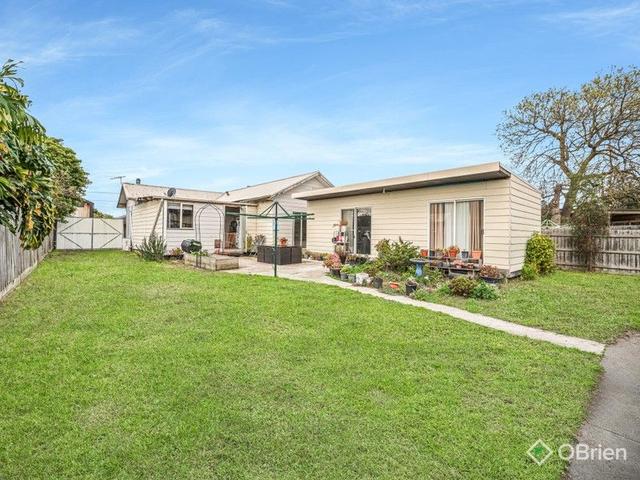 12 Levuka Street, VIC 3198