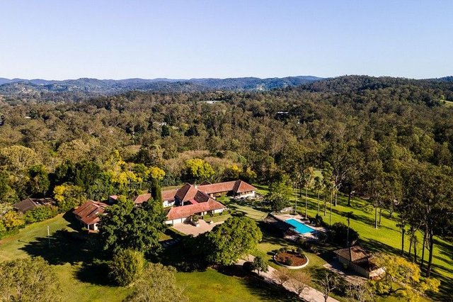 457 Brookfield Road, QLD 4069