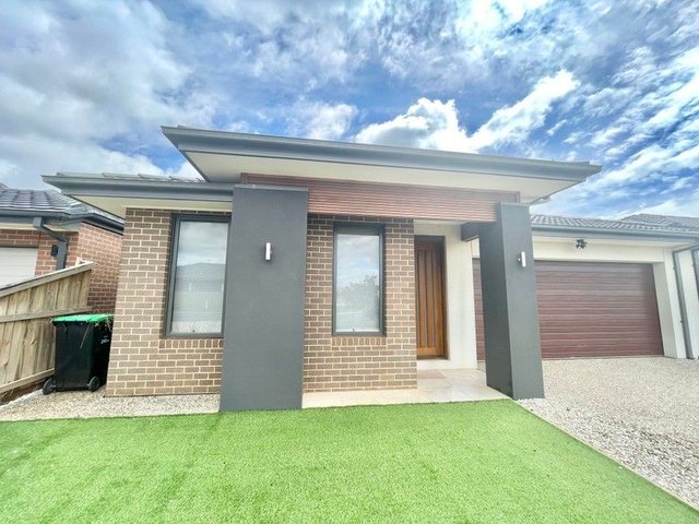 67 Whitecross Avenue, VIC 3335