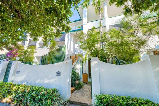 8/184 Grafton Street, QLD 4870