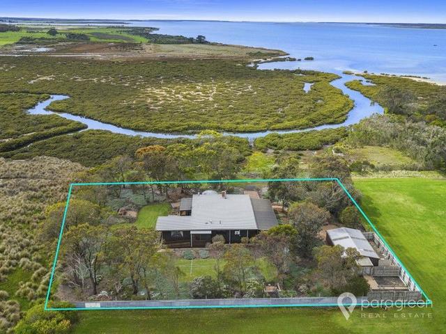 32 Robertson Street, VIC 3965