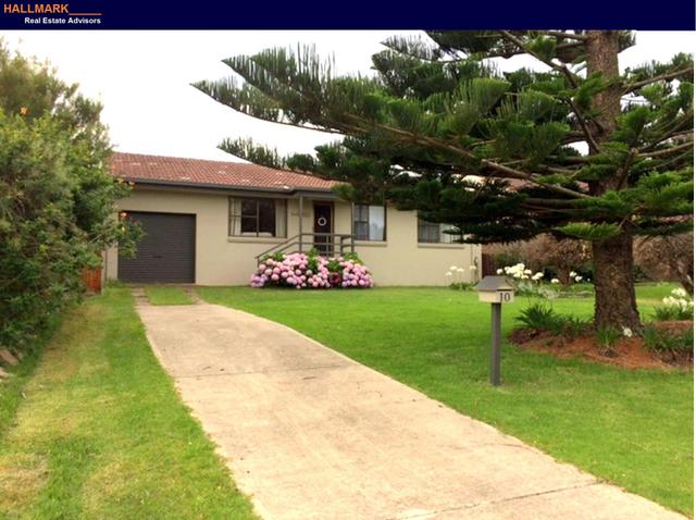 10 Borang Street, NSW 2545
