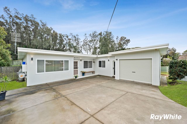 7 Lurnea Ave, NSW 2539