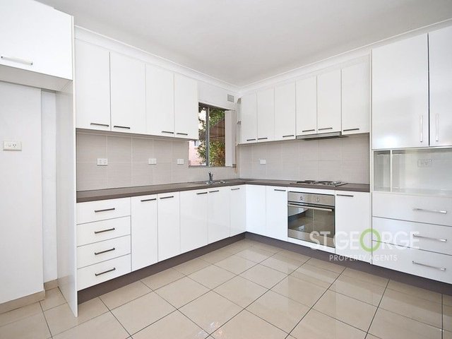 1/9 Apsley Street, NSW 2222