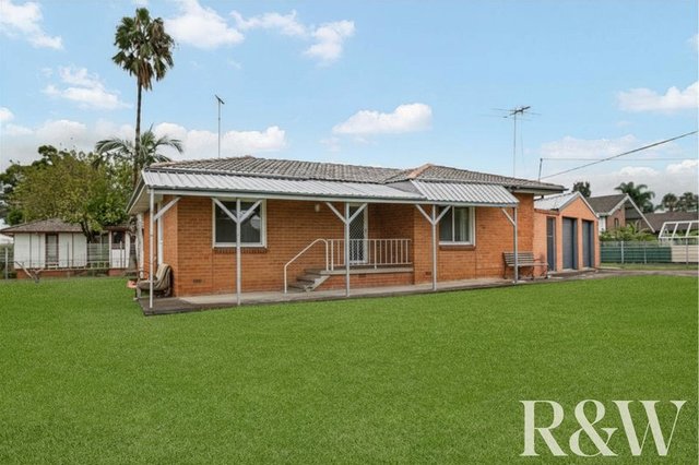 11 Radburn Road, NSW 2770