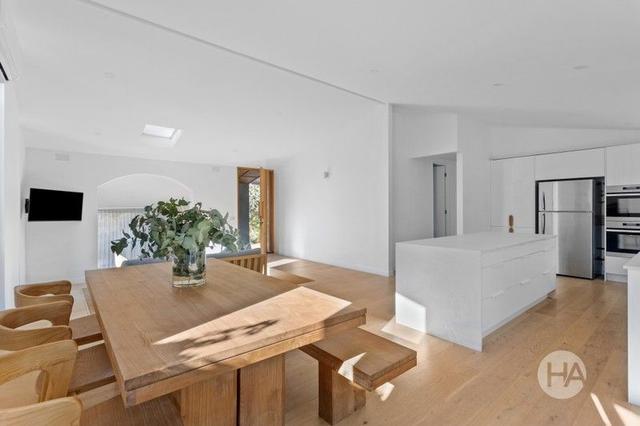 34 St Ives Grove, VIC 3934