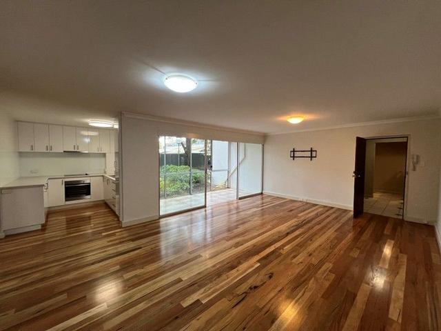 3/169 Railway Parade, WA 6050