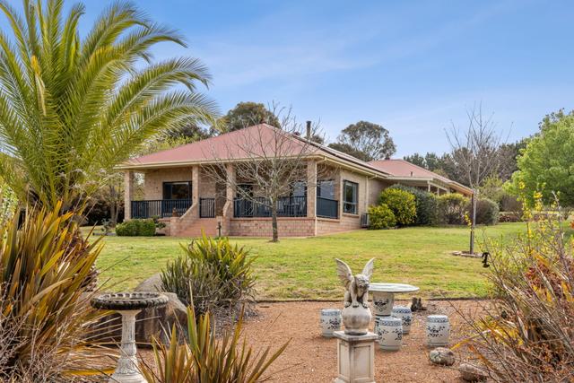 4 Santa Gertrudis Pl, NSW 2582