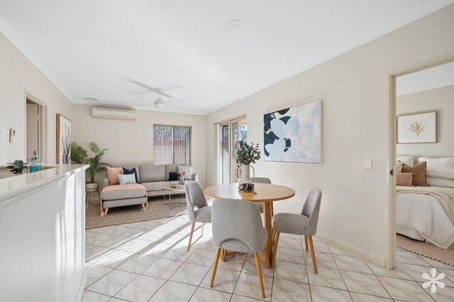 12/98 Manning Road, WA 6107