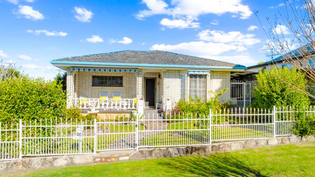 100 Cambridge Street, NSW 2460