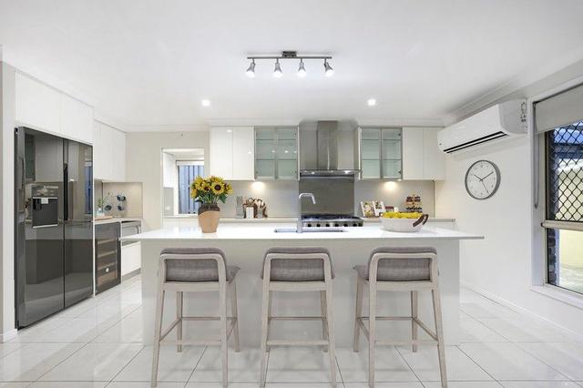 13 Mapia Rise, QLD 4211