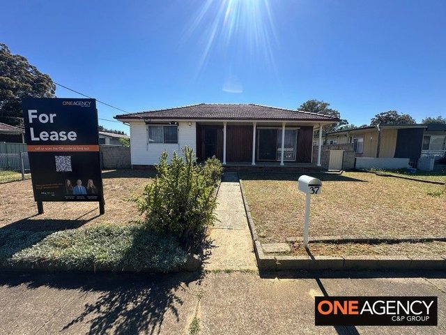 37 Wianamatta Drive, NSW 2168