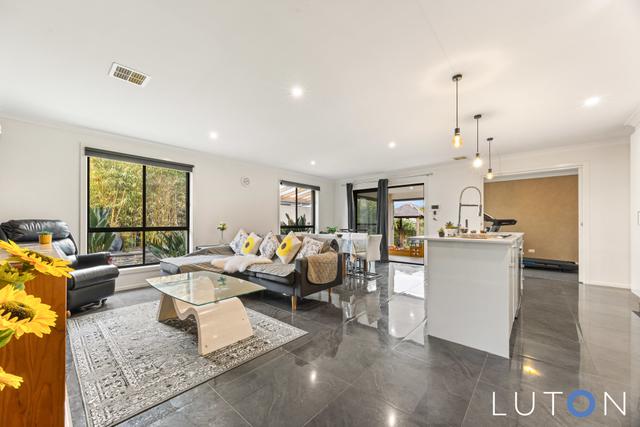 9 Umbagai Street, ACT 2914