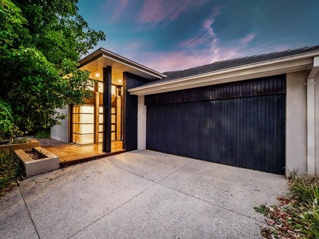 8 Red Maple Drive, VIC 3977