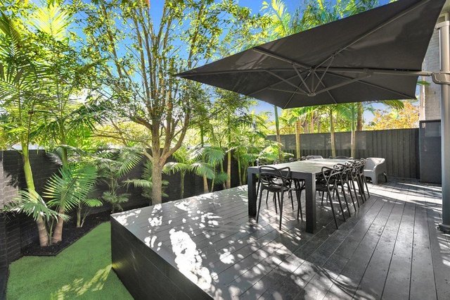 1/126 Central Street, QLD 4215
