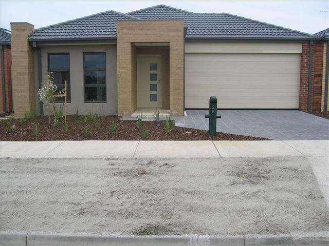 98 Dumcombe Park Way, VIC 3023
