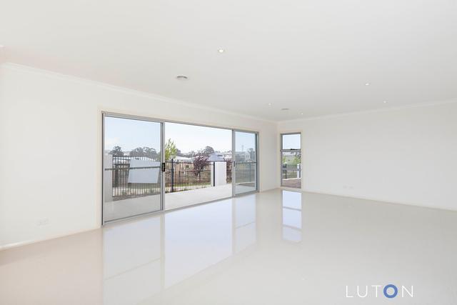 89 Langtree Crescent, ACT 2911