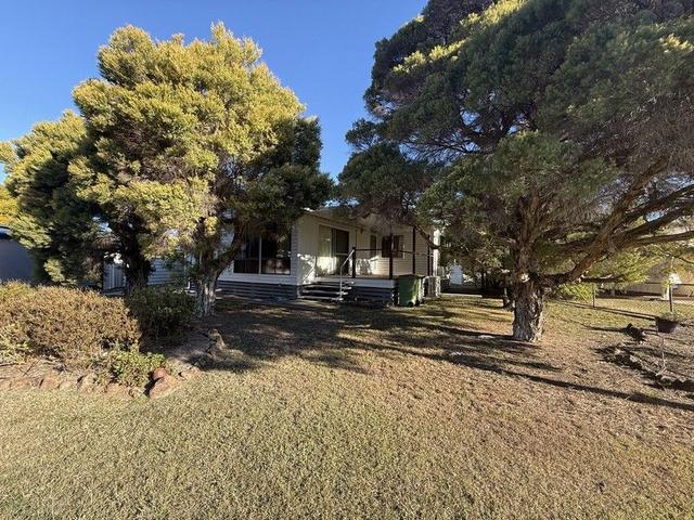 19 Hall Street, QLD 4405