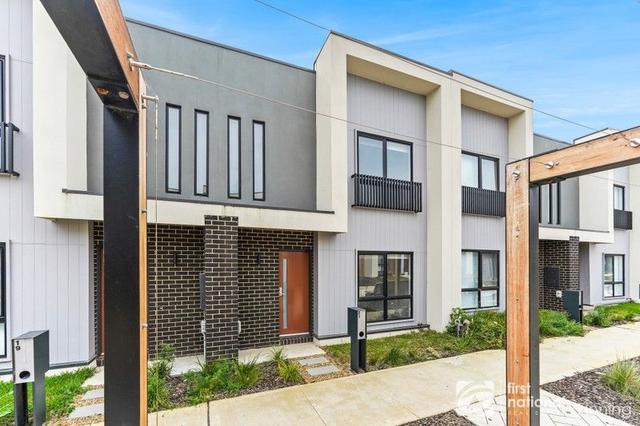 21 Cultura Walk, VIC 3977