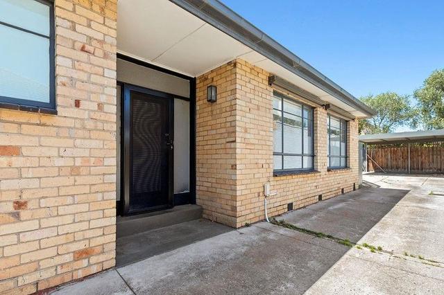 2/20 Chanak Street, VIC 3145