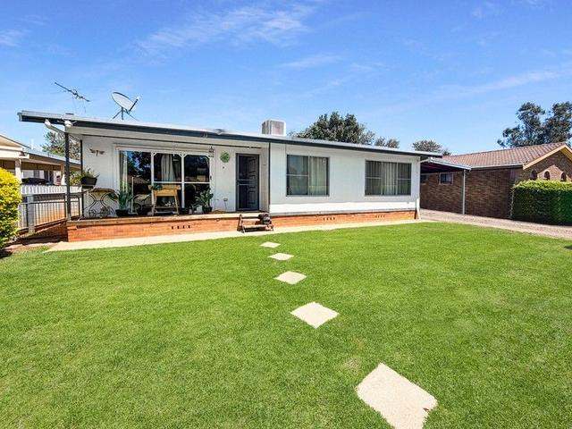 8 Cormie Avenue, NSW 2388