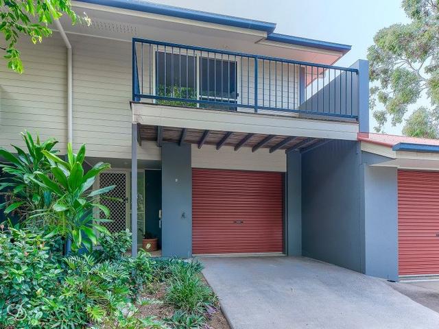 8/215 Creek Road, QLD 4122