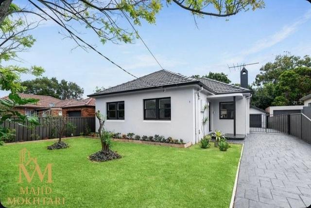 1 Henry Kendall  Crescent, NSW 2020