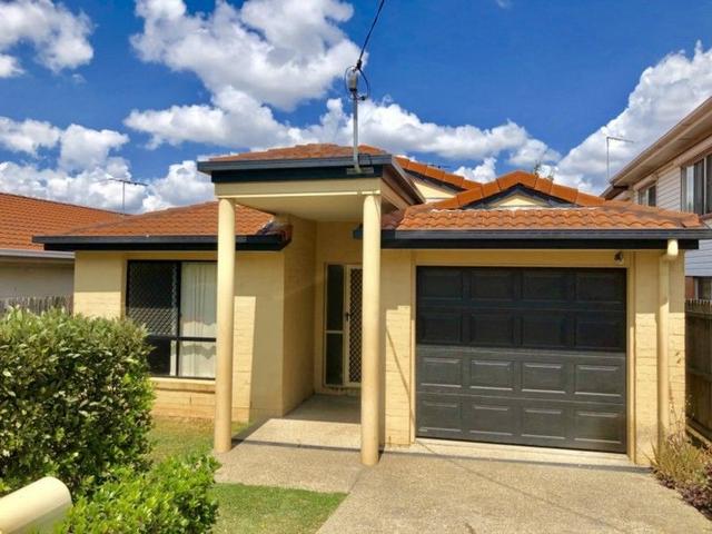 16 Lawley Street, QLD 4031