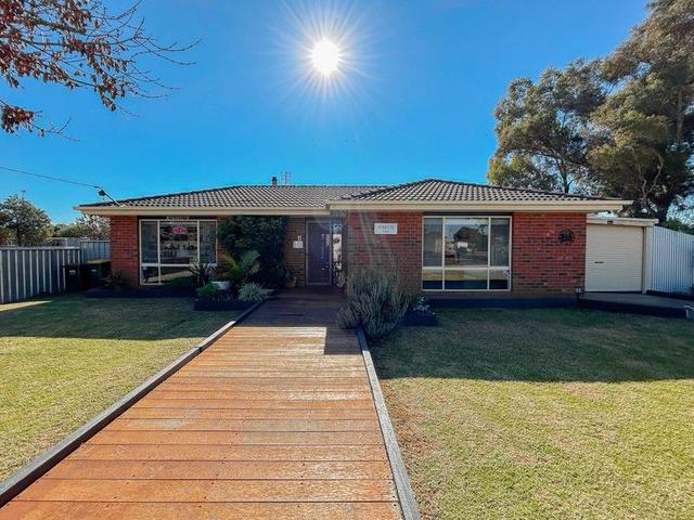 11 Little Albert Street, VIC 3575