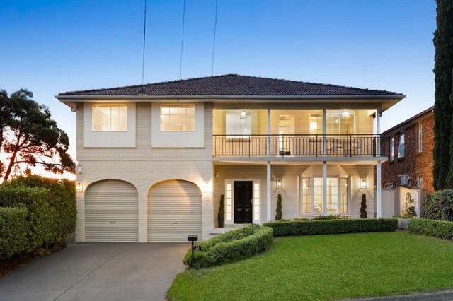 12 Balmoral Crescent, NSW 2198