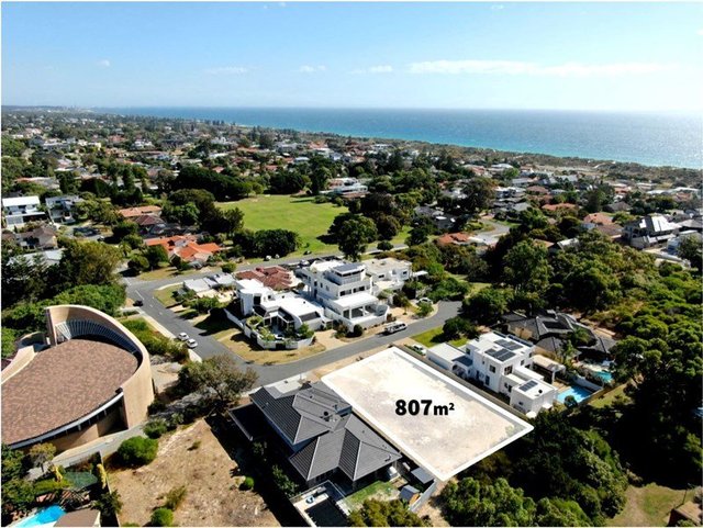 6 Keaney Place, WA 6015