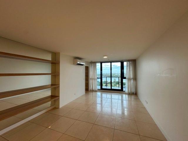1302/12 Queens Road, VIC 3000