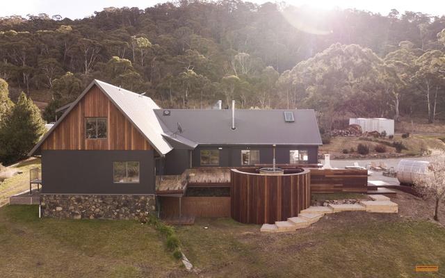 404 Westons Road, NSW 2627