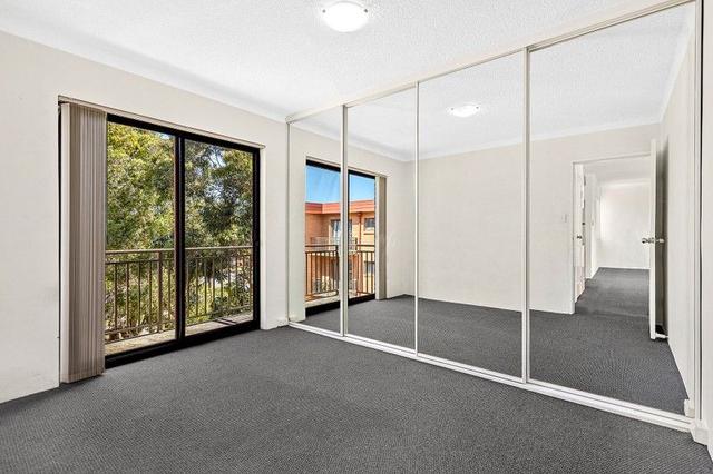 21/420 Crown St, NSW 2500