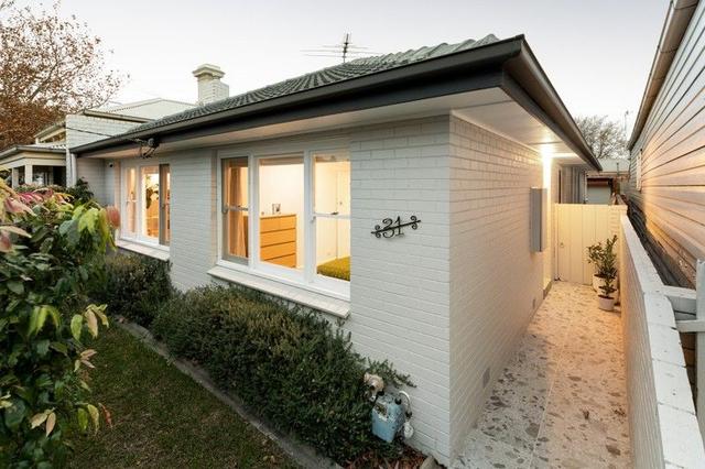 31 Derham Street, VIC 3207