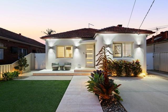 25 Yandarlo Street, NSW 2133