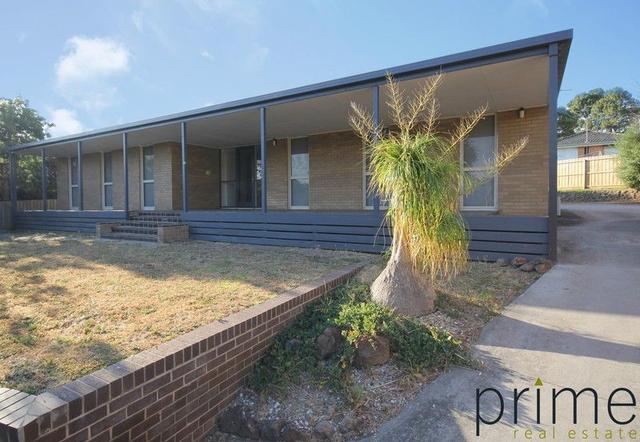 1 Bracken Court, VIC 3216