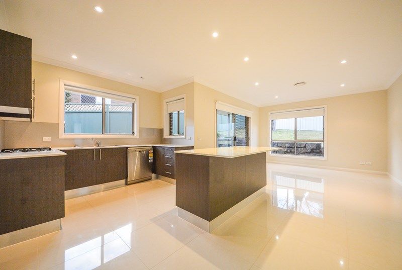 2 14 Progress Place Garden Suburb Nsw 2289 House For Rent